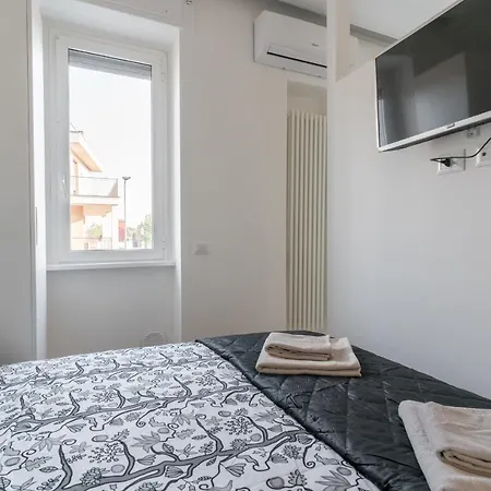 Cimiano Suite 21, New Apartment Milan Exterior photo